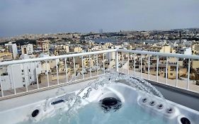 Wonderful Apartments With Shared Jacuzzi And Panorama Rooftop
